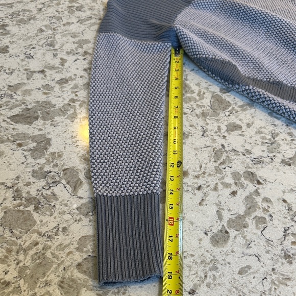 Lululemon Warm & Restore Wool Sweater in Magnet Grey Starlight Size 6 - Picture 12 of 15